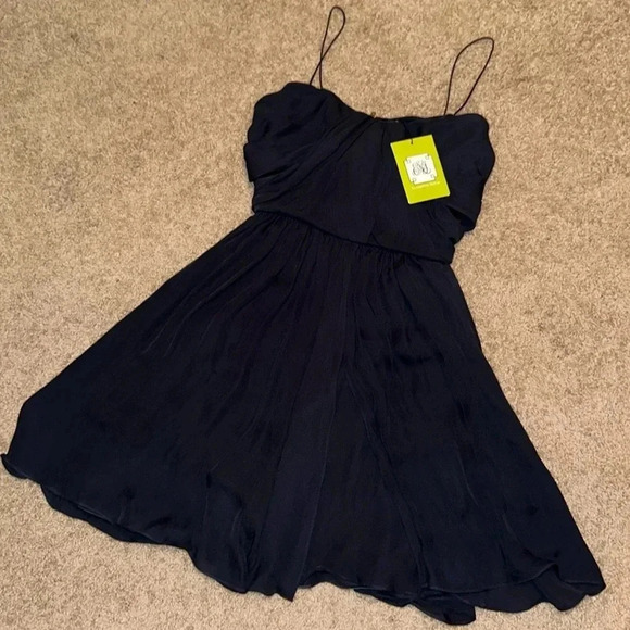 NWT Elizabeth Mckay 100% Silk Spaghetti Strap Tea Dress Navy Blue Size 2 - Picture 3 of 3
